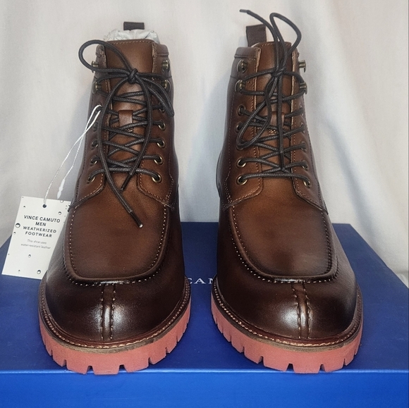 Vince Camuto Kameil Waterproof Leather Boot NWT Sz 10.5 Retail $189 Sold Out! - Picture 3 of 14